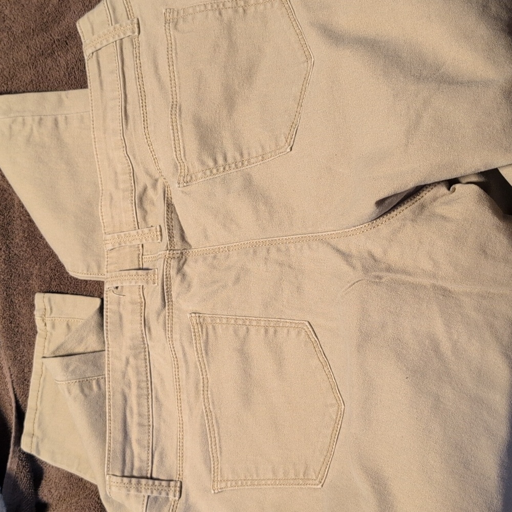 No Boundaries Low Rise Skinny Jeans - Beige - Picture 7 of 7